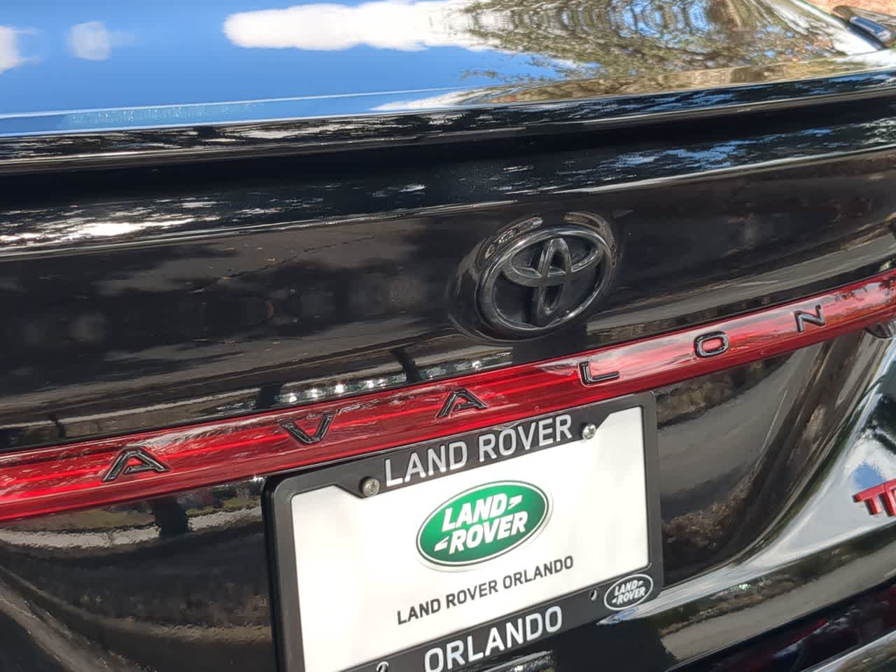 Thumbnail: 2020 Toyota Avalon - 12