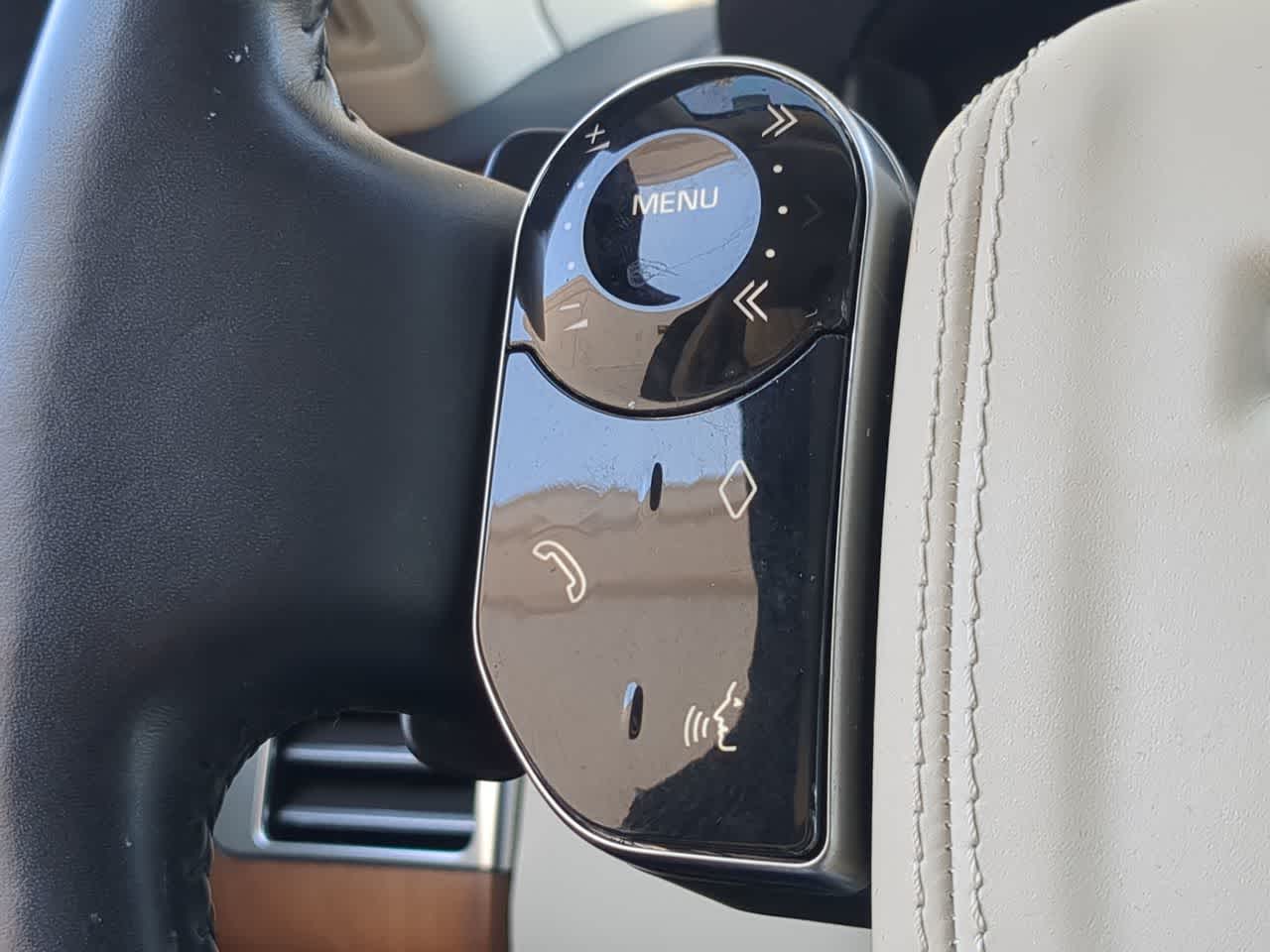 Thumbnail: 2020 Land Rover Range Rover - 26