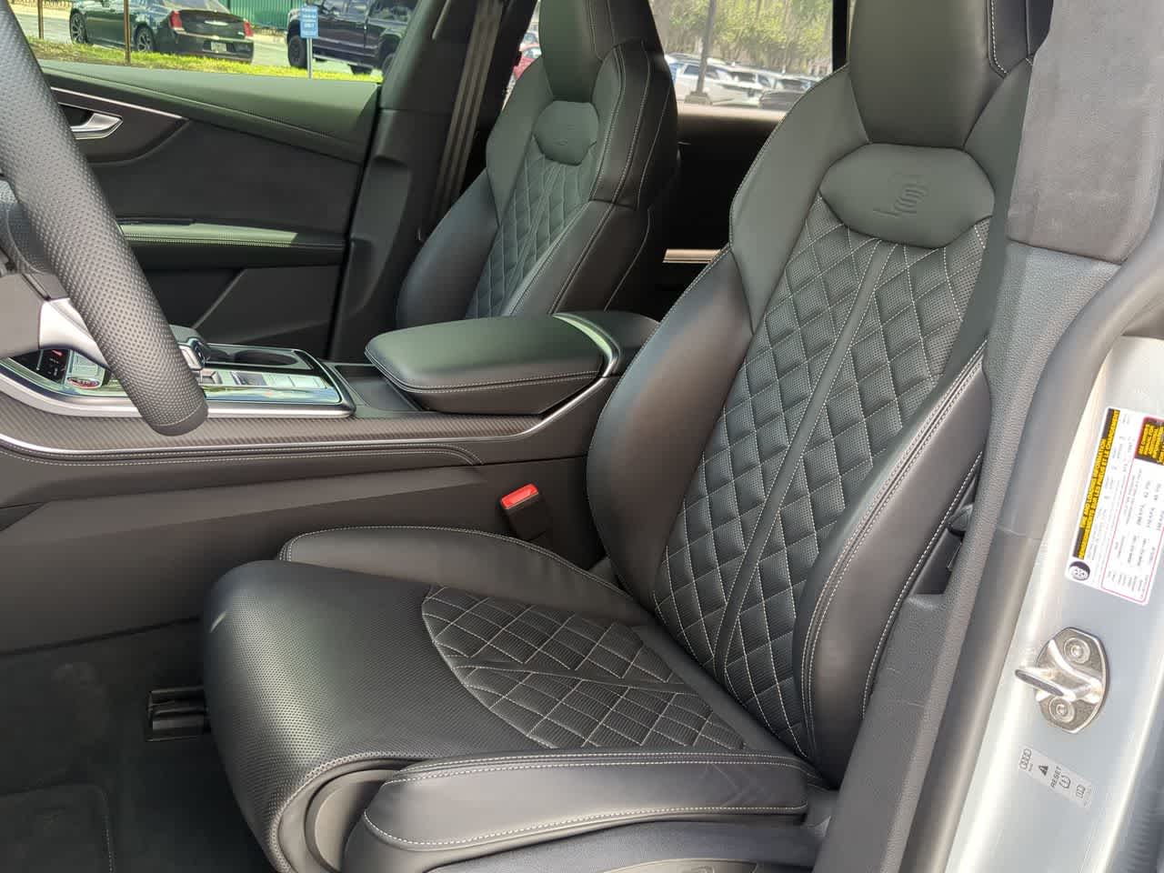 2024 Audi SQ8 Prestige 16