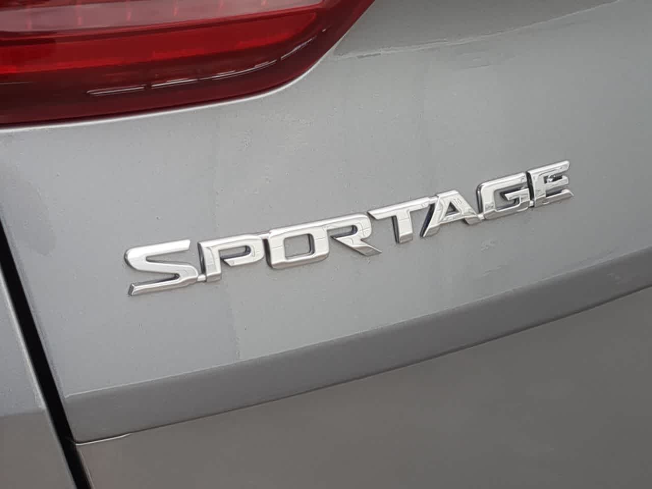 Thumbnail: 2022 Kia Sportage - 13