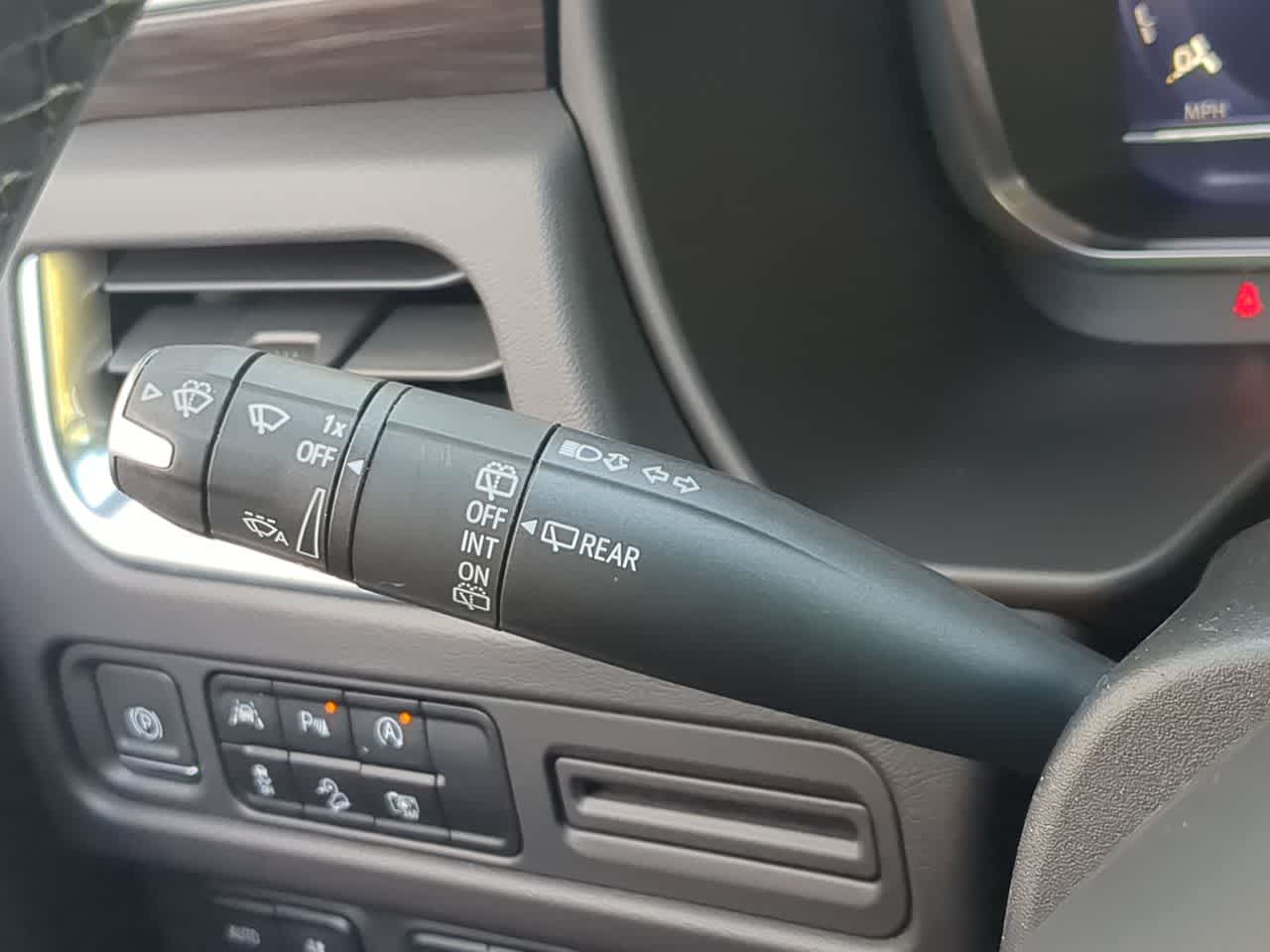 Thumbnail: 2023 Chevrolet Suburban - 24