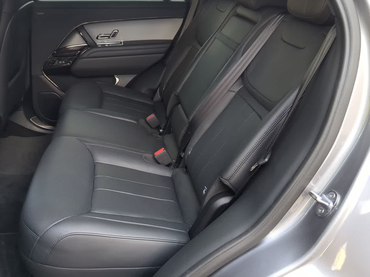 Thumbnail: 2025 Land Rover Range Rover Sport - 21