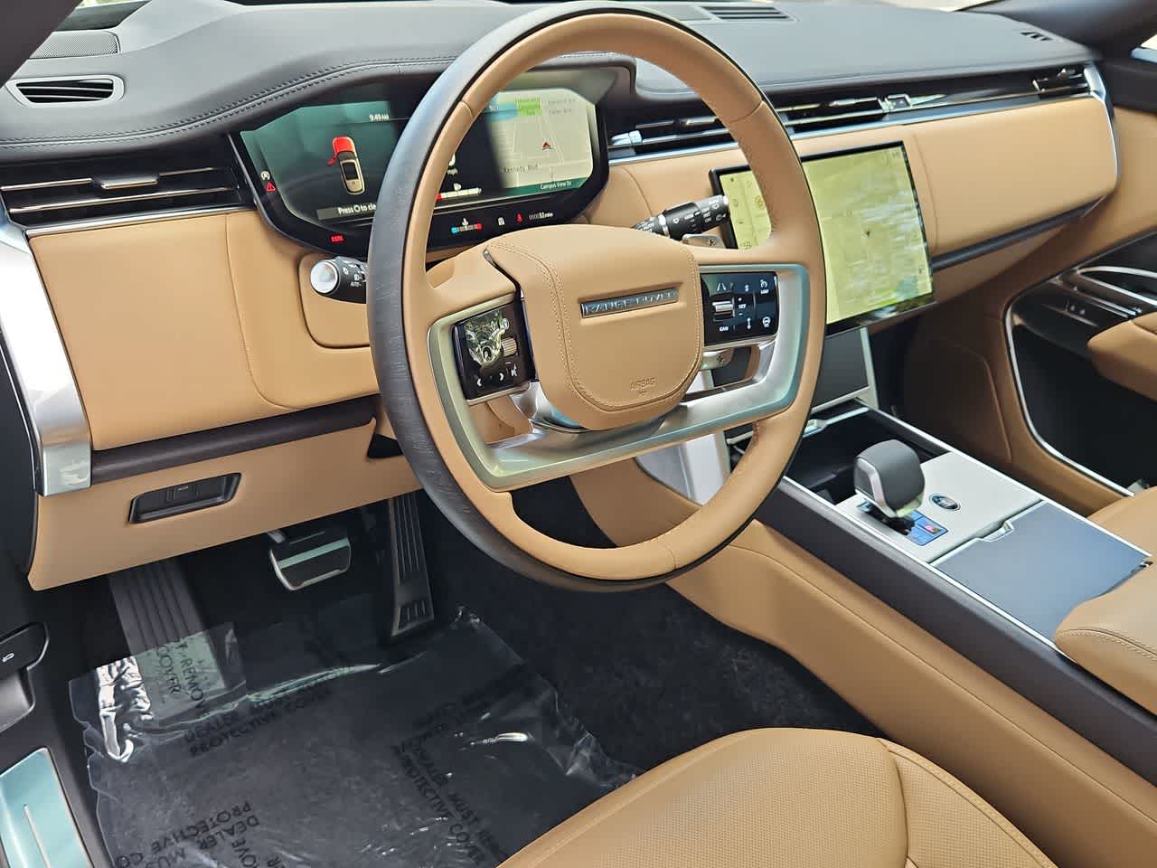 Thumbnail: 2025 Land Rover Range Rover - 10