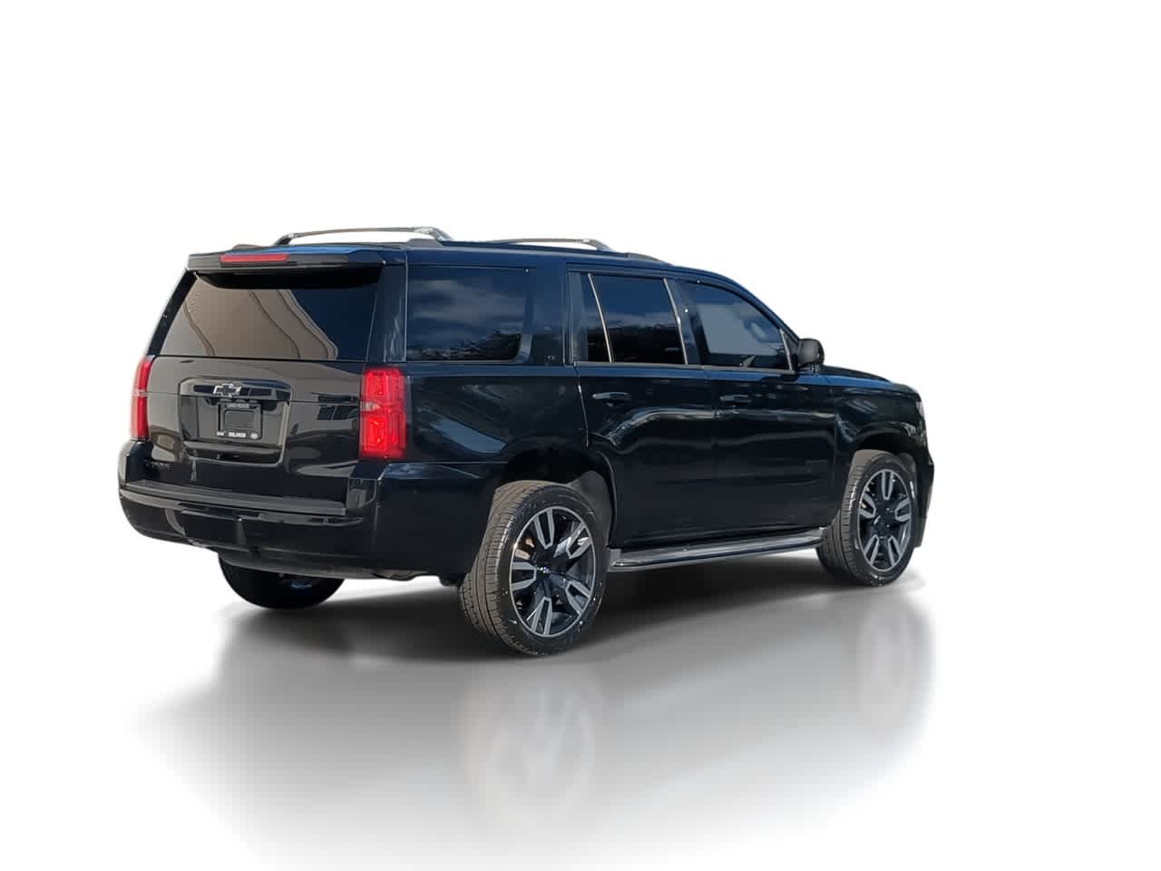Thumbnail: 2018 Chevrolet Tahoe - 8