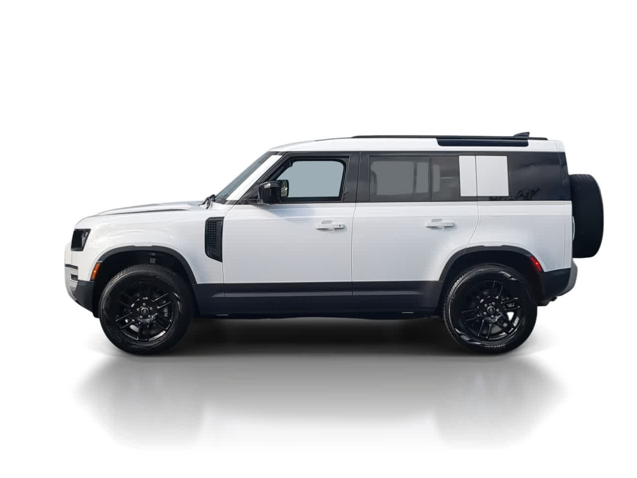 Thumbnail: 2025 Land Rover Defender - 5