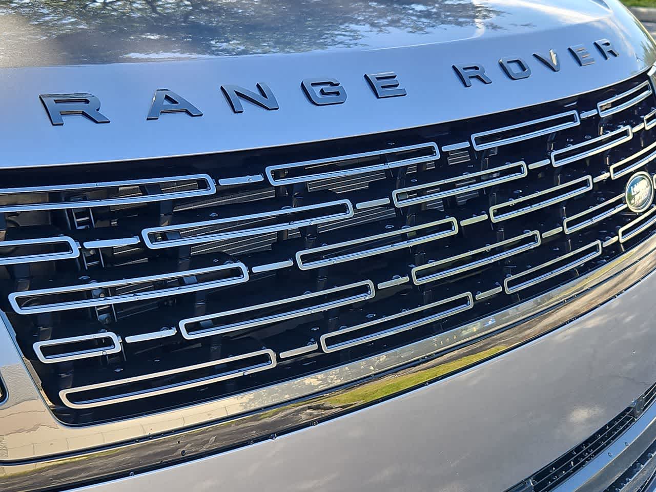 Thumbnail: 2025 Land Rover Range Rover - 13