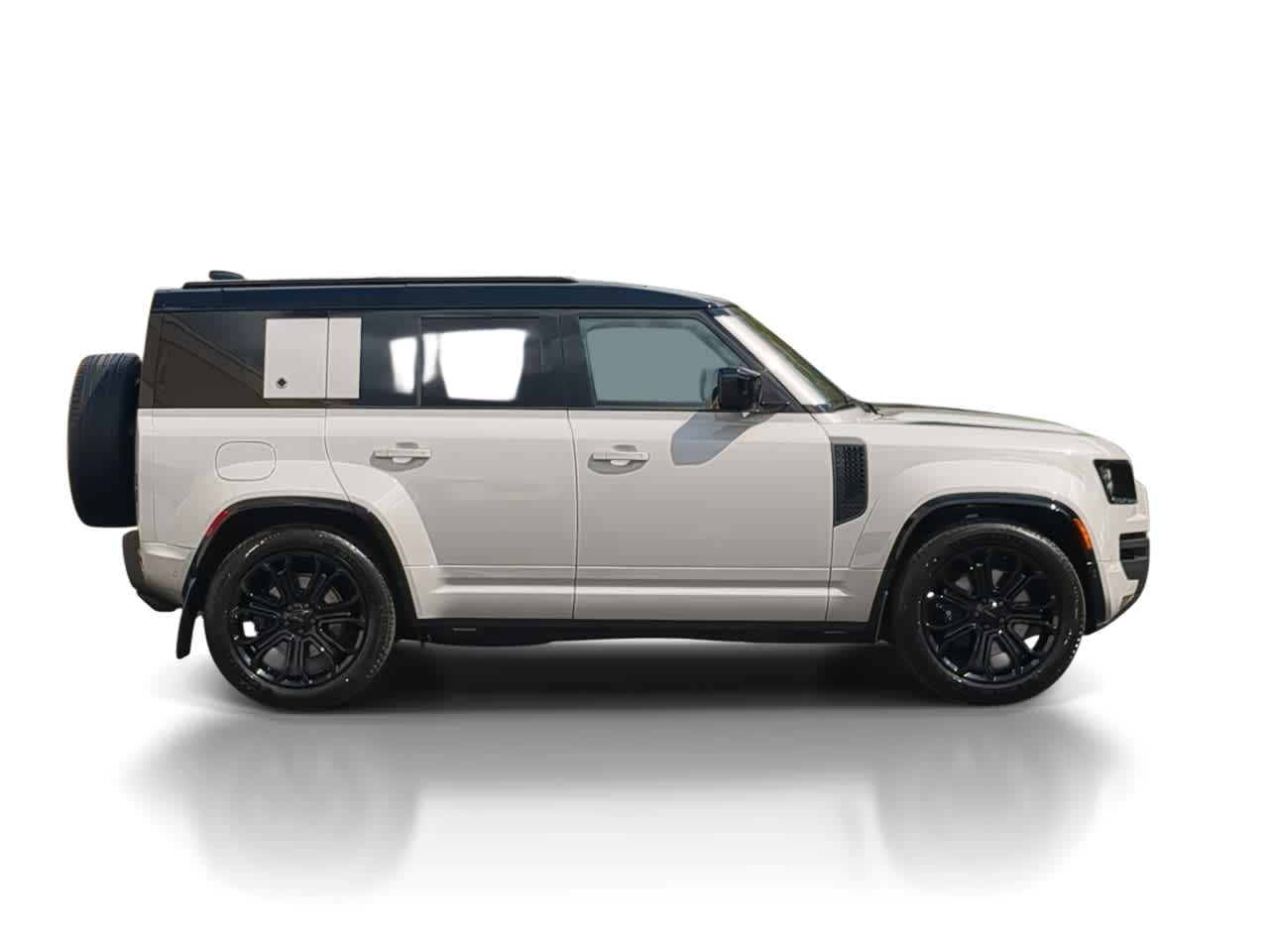 Thumbnail: 2026 Land Rover Defender - 9