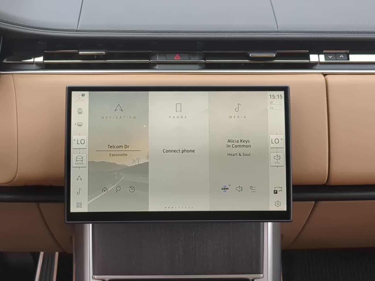 Thumbnail: 2025 Land Rover Range Rover - 30