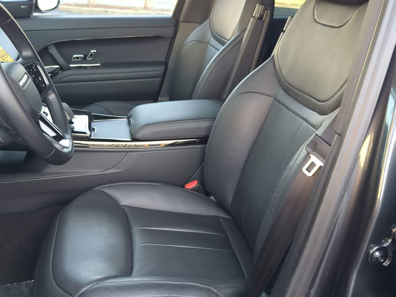 Thumbnail: 2024 Land Rover Range Rover Sport - 17