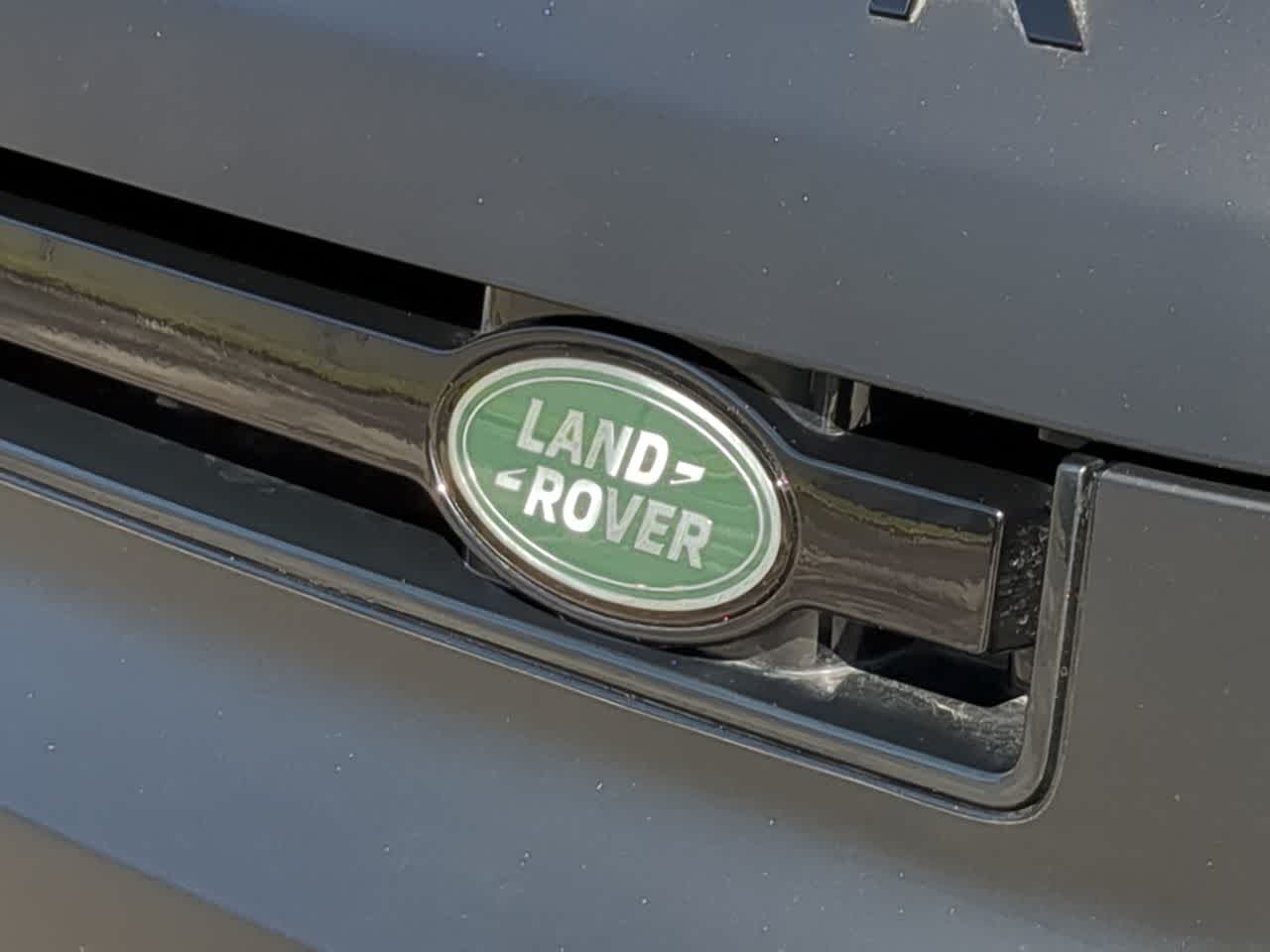 Thumbnail: 2025 Land Rover Defender - 12