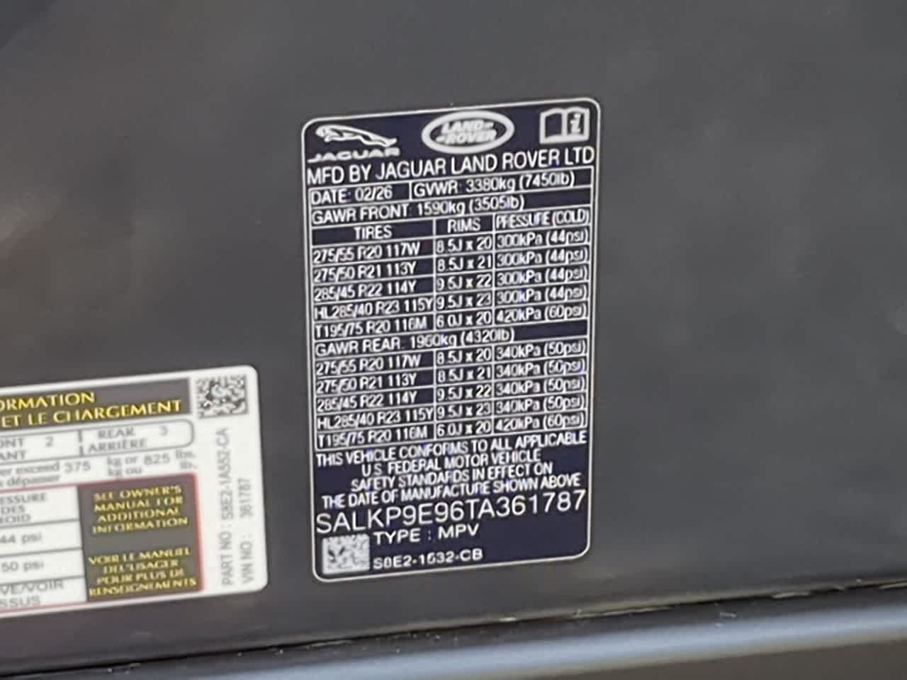 Thumbnail: 2026 Land Rover Range Rover - 38