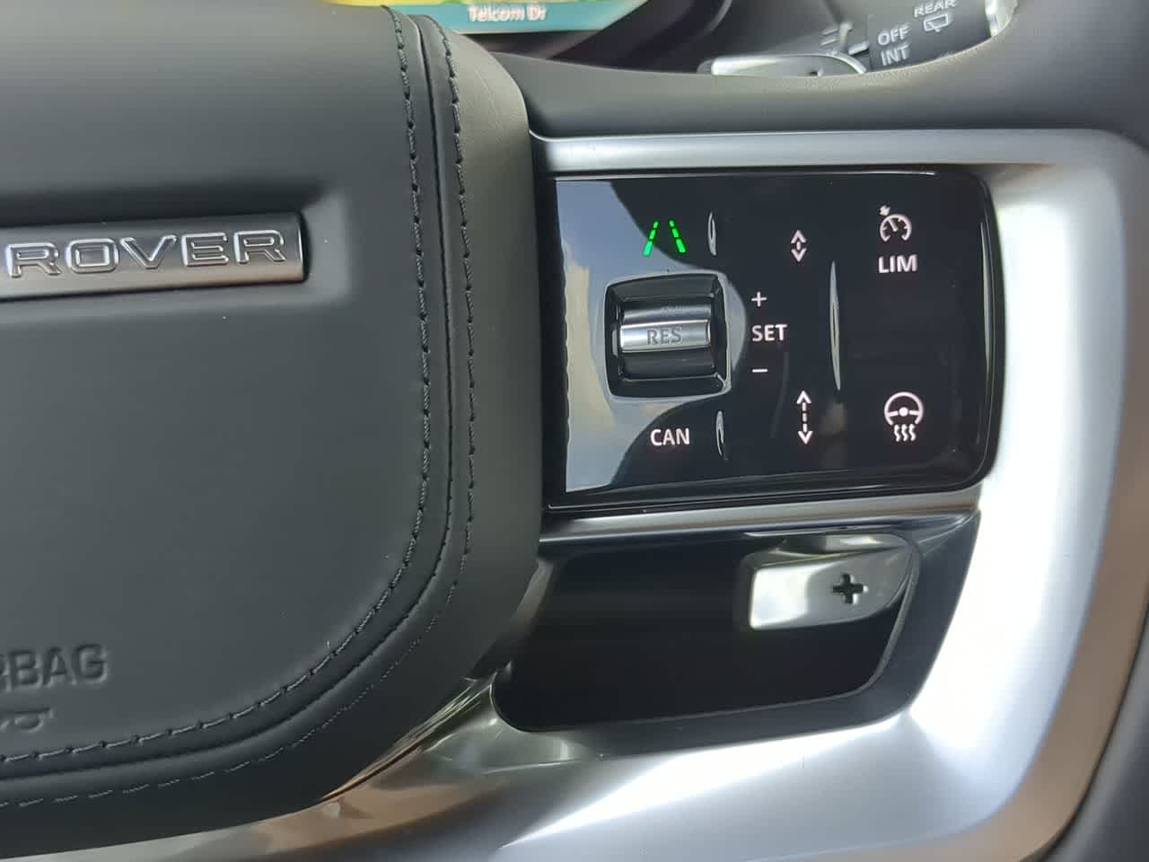 Thumbnail: 2025 Land Rover Range Rover - 27