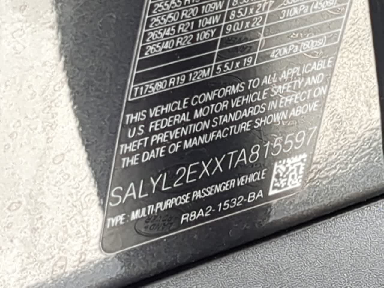 Thumbnail: 2026 Land Rover Range Rover Velar - 39