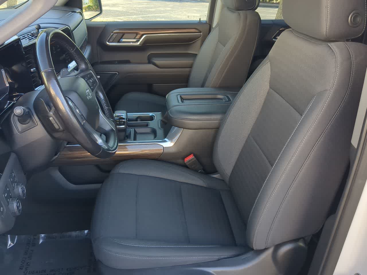 Thumbnail: 2022 Chevrolet Silverado 1500 - 17