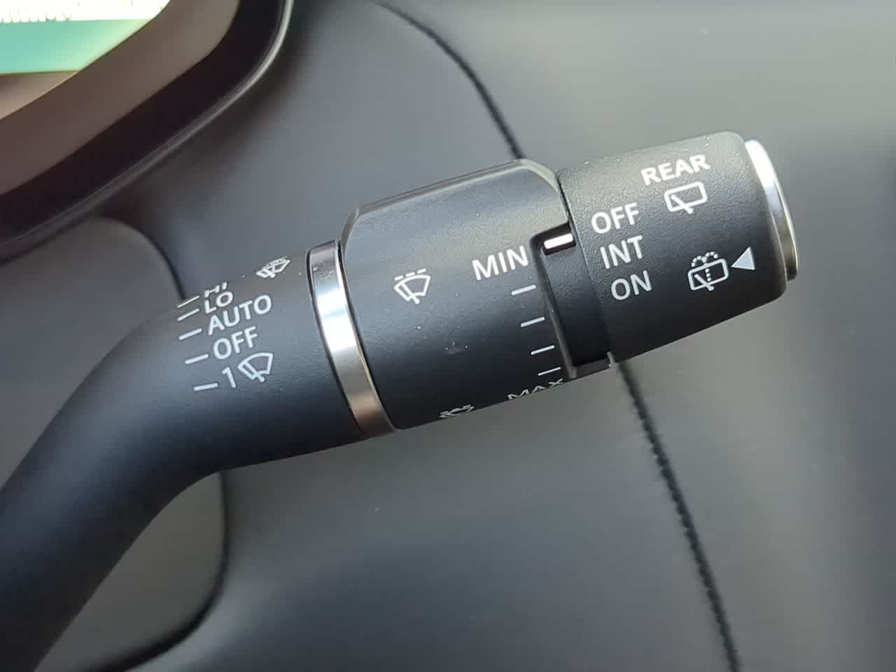 Thumbnail: 2025 Land Rover Range Rover Sport - 28