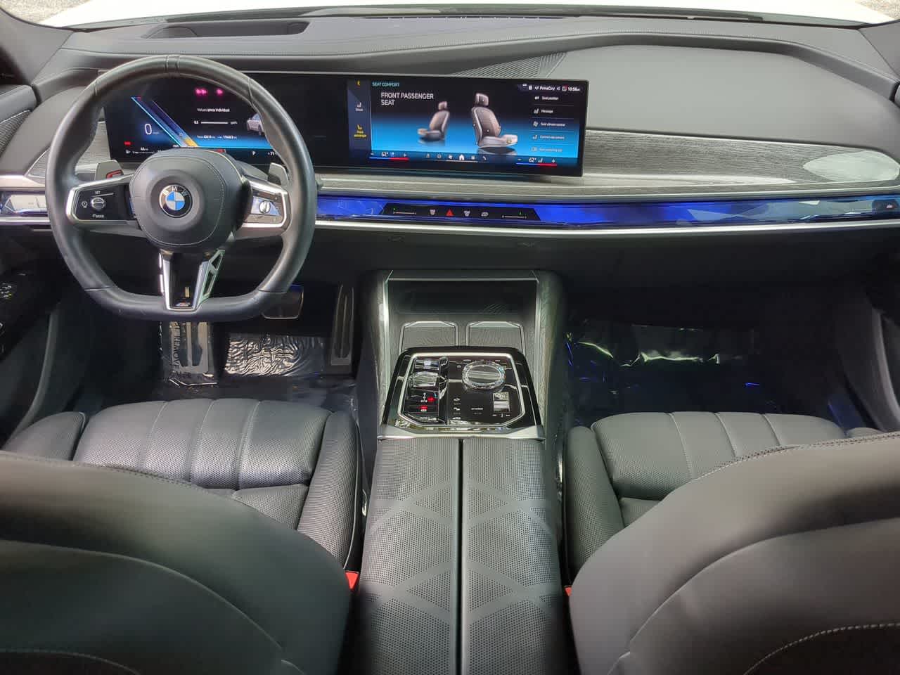 Thumbnail: 2023 BMW 7 Series - 16