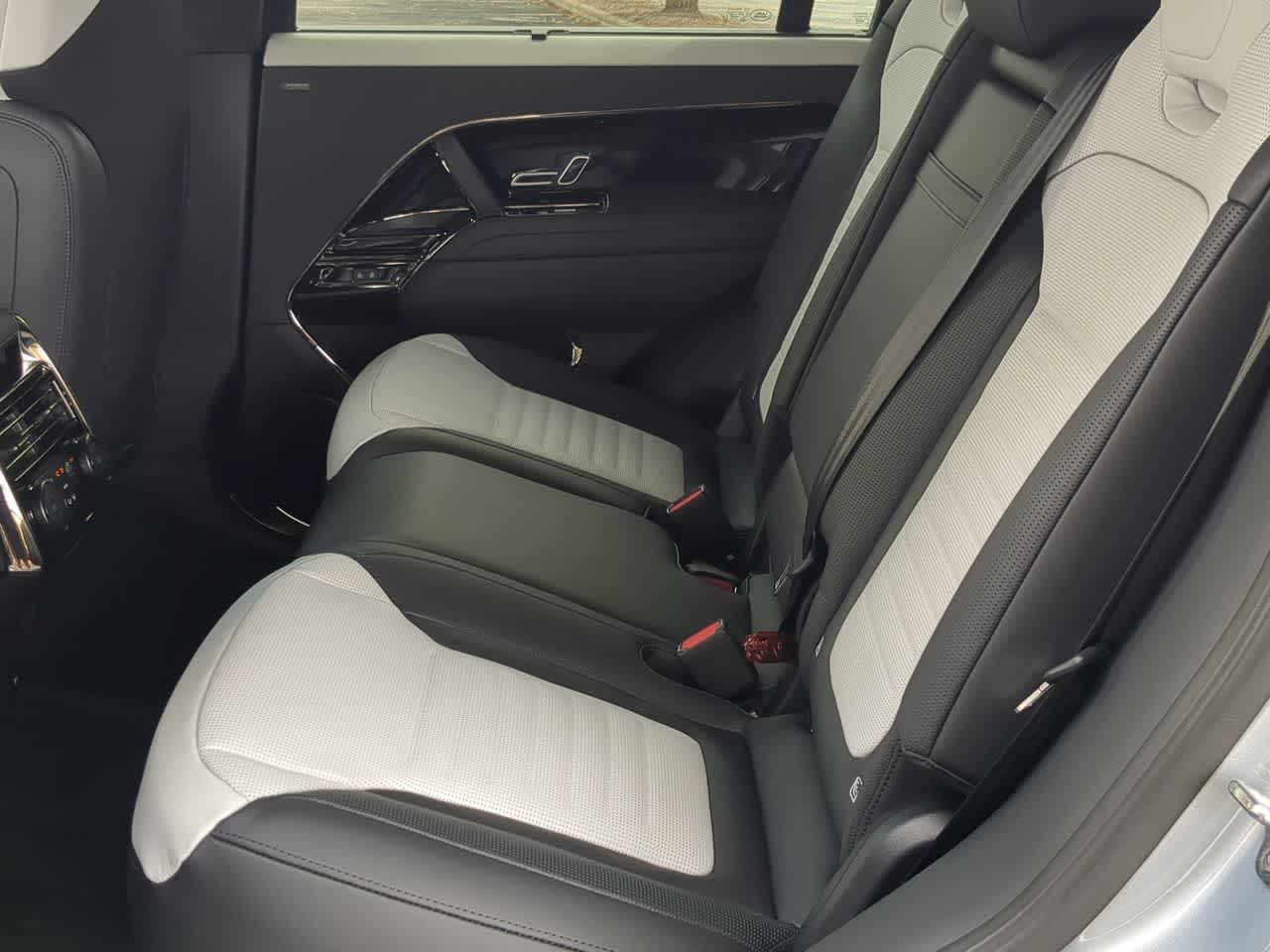 Thumbnail: 2026 Land Rover Range Rover Sport - 20