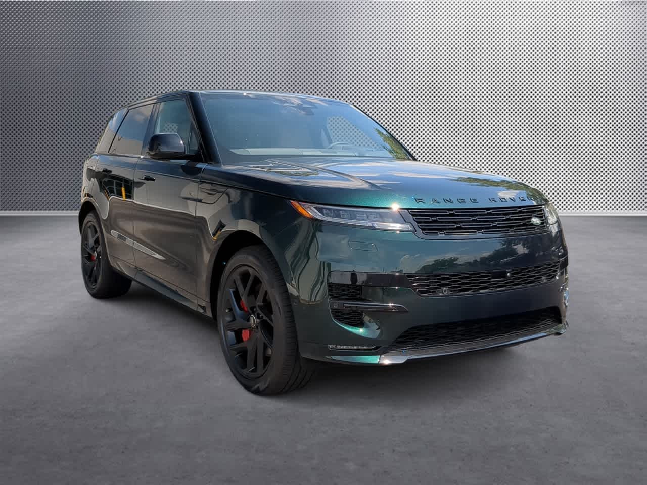 Thumbnail: 2025 Land Rover Range Rover Sport - 2