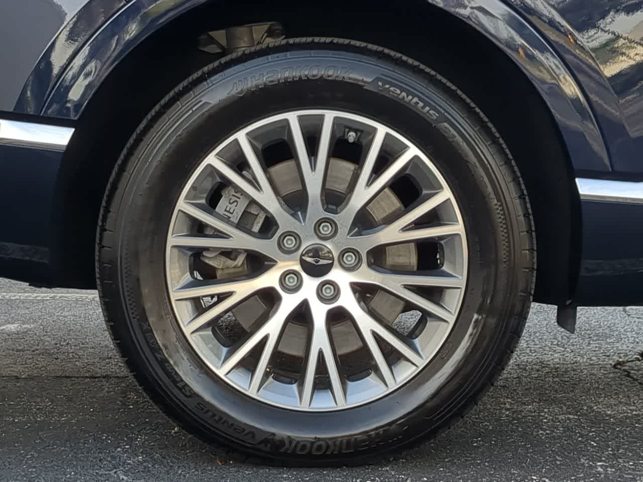 Thumbnail: 2025 Genesis GV80 - 13