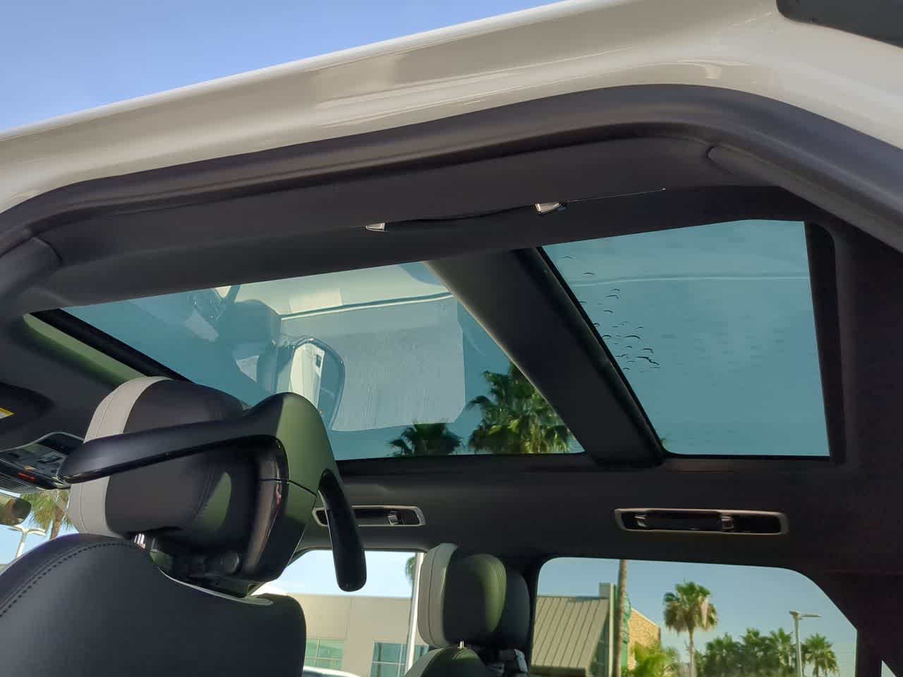 Thumbnail: 2025 Land Rover Range Rover Sport - 22