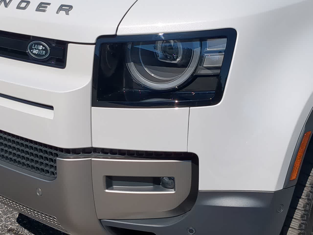 Thumbnail: 2026 Land Rover Defender - 11