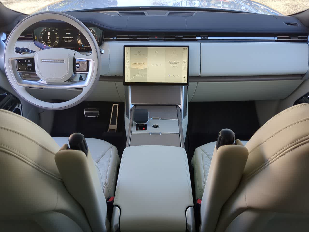 Thumbnail: 2025 Land Rover Range Rover - 16