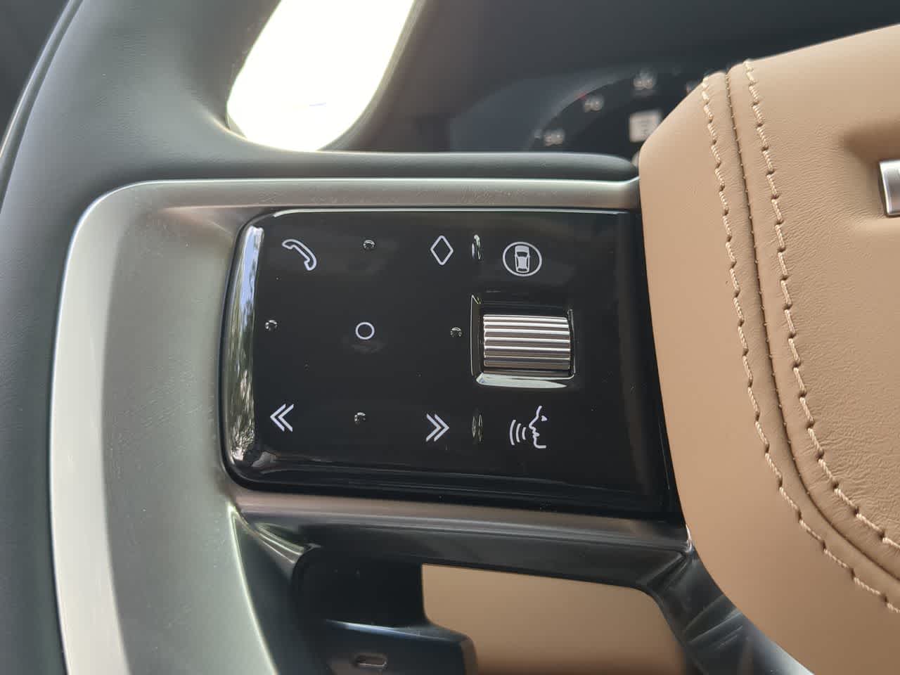 Thumbnail: 2026 Land Rover Range Rover - 26