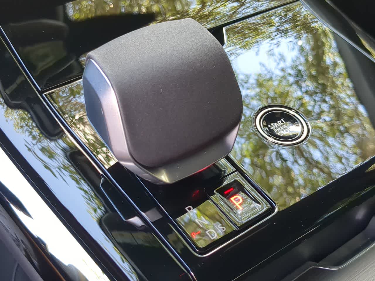 Thumbnail: 2026 Land Rover Range Rover Sport - 34