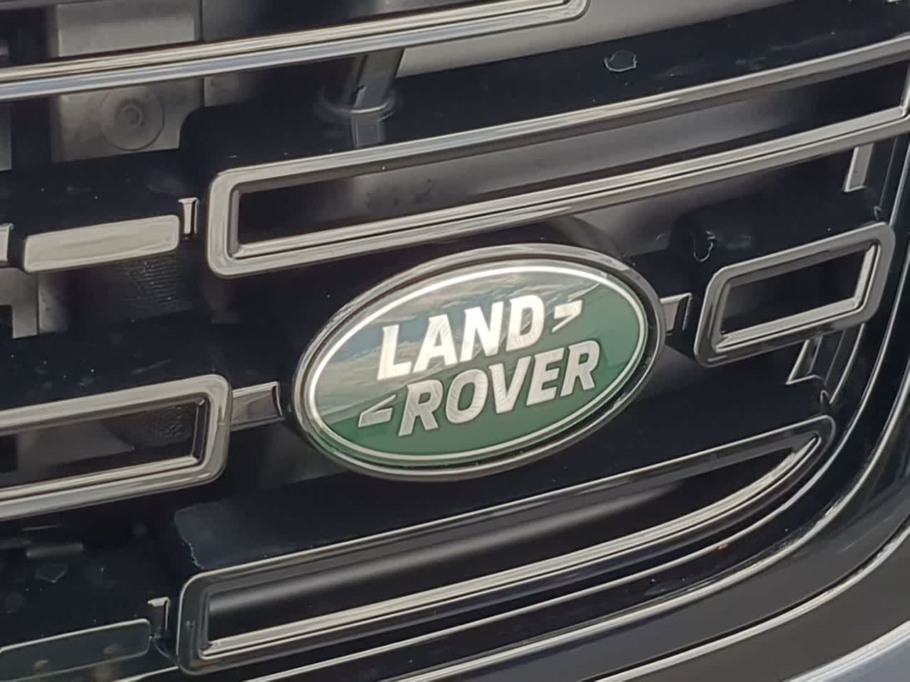 Thumbnail: 2026 Land Rover Range Rover Velar - 12