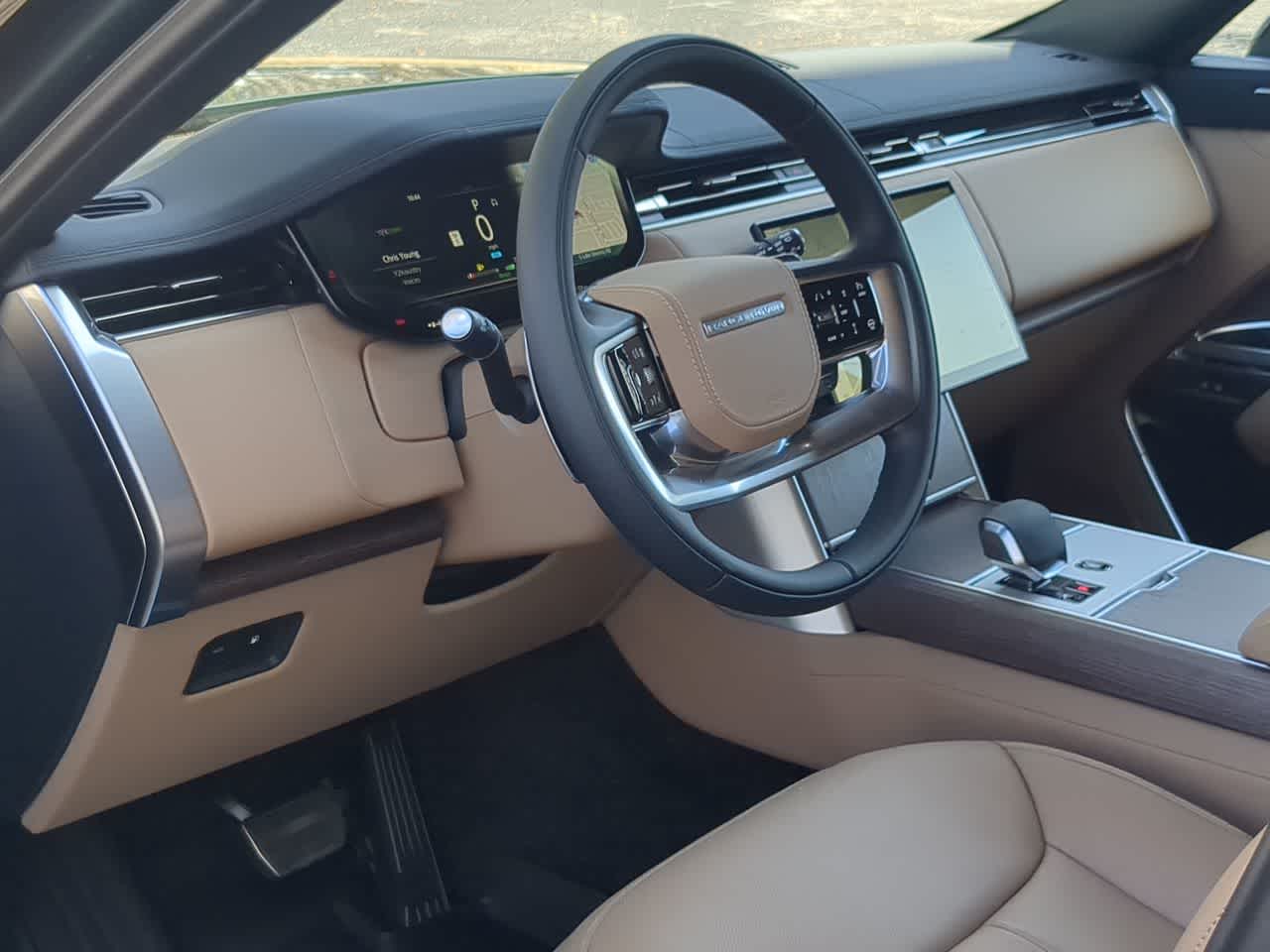 Thumbnail: 2026 Land Rover Range Rover - 10