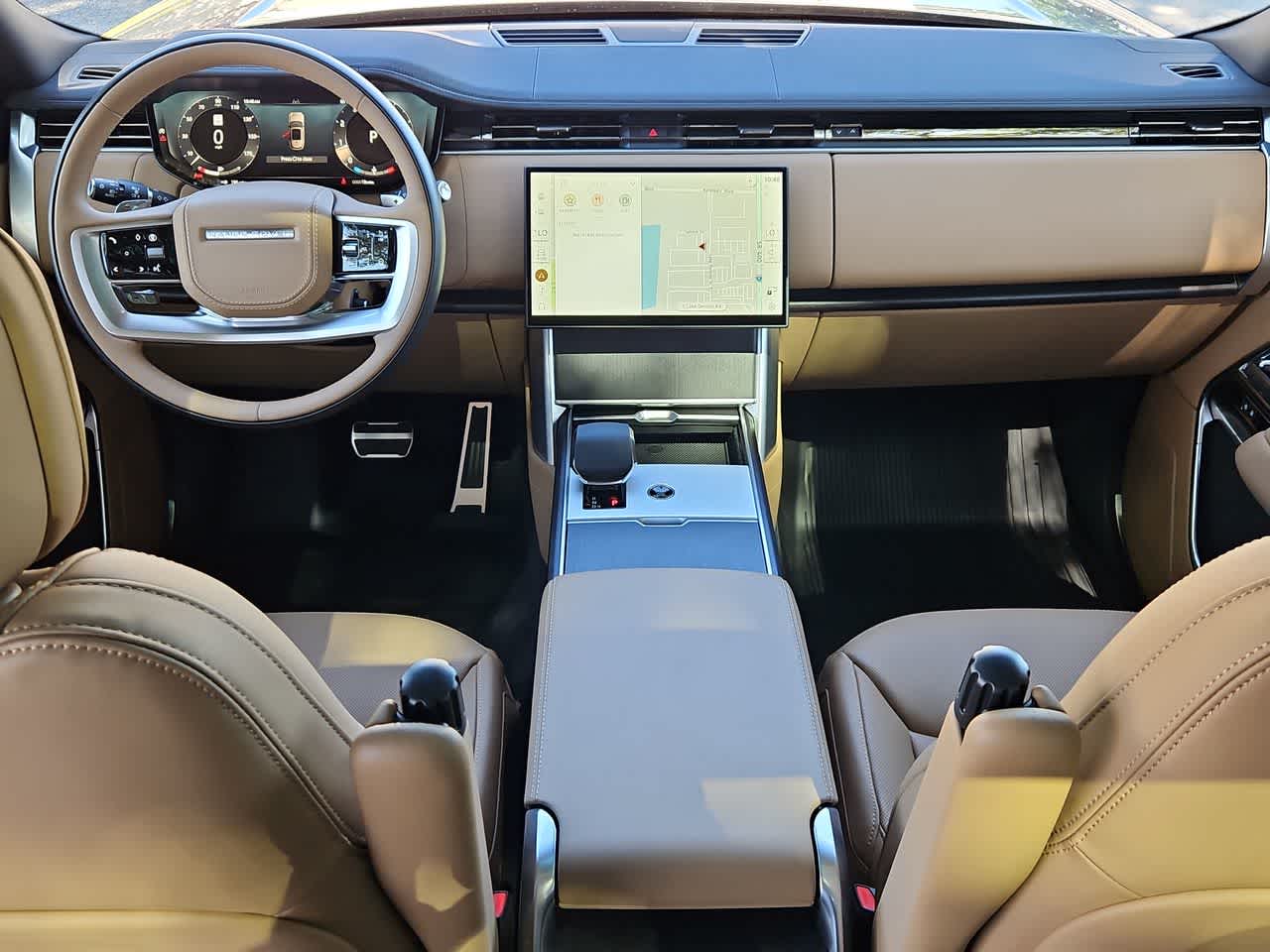 Thumbnail: 2025 Land Rover Range Rover - 16