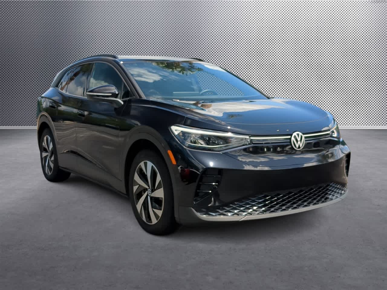 Thumbnail: 2024 Volkswagen ID.4 - 2