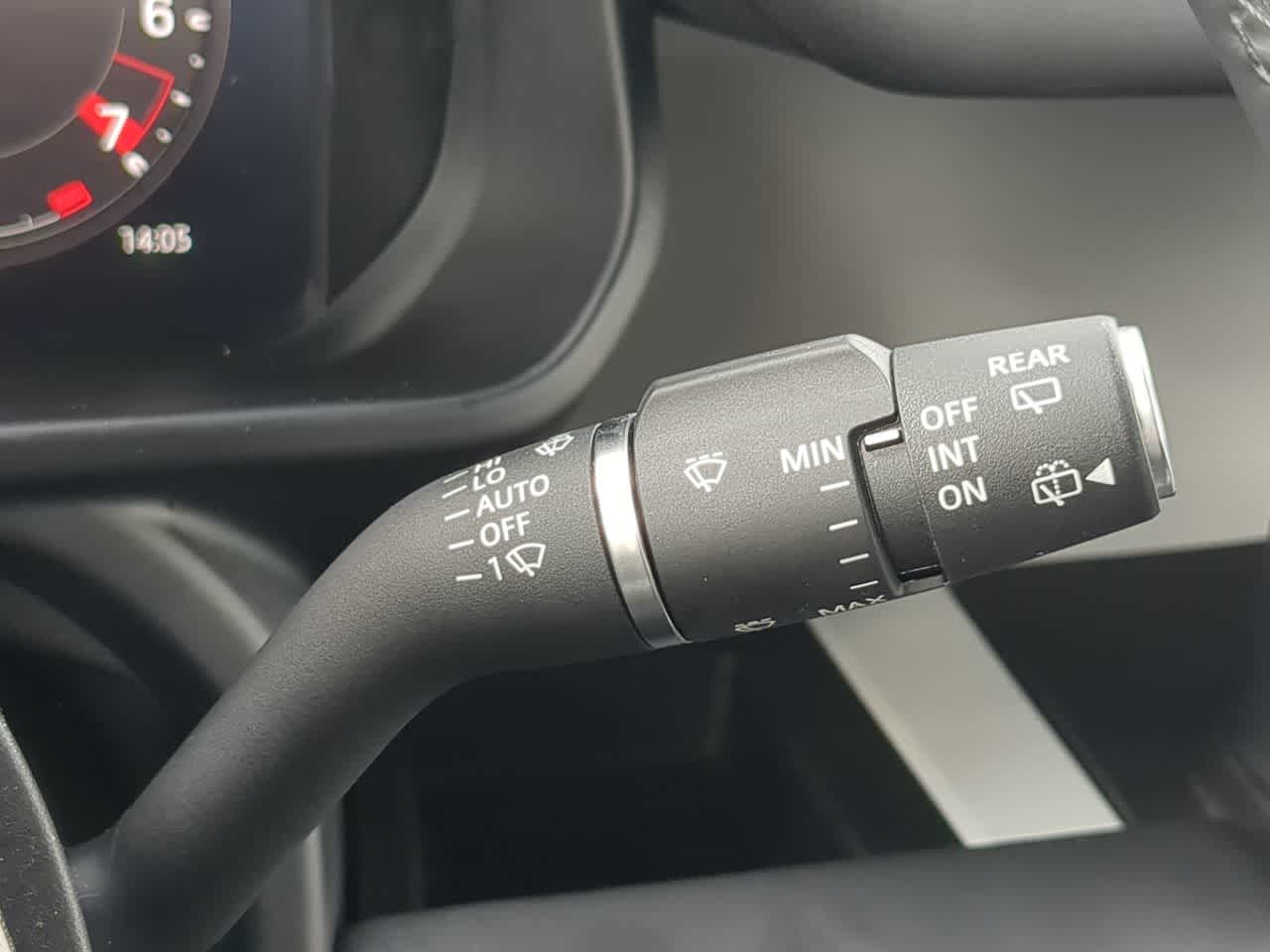 Thumbnail: 2025 Land Rover Defender - 27