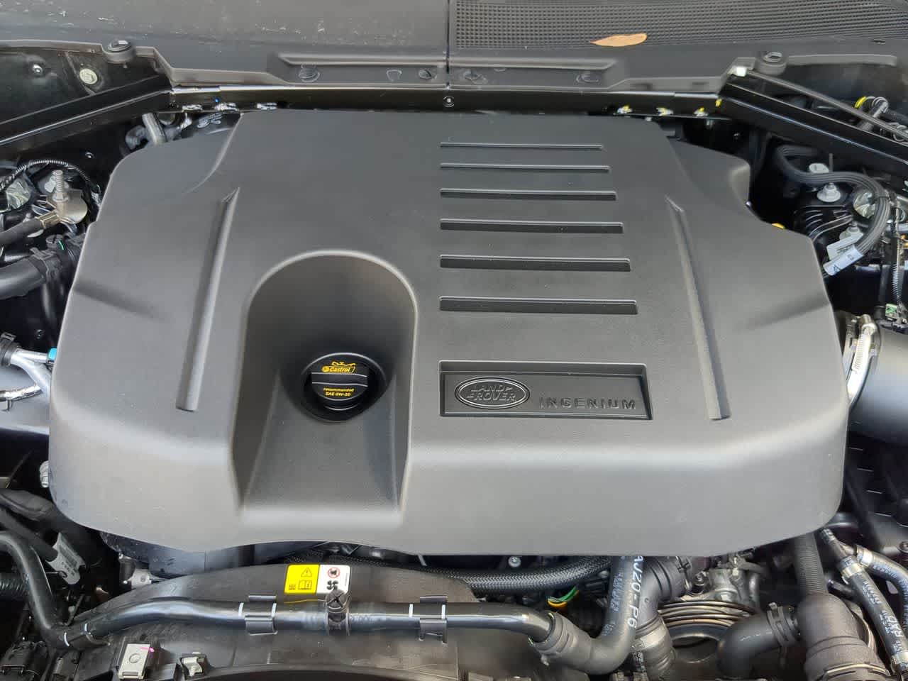 2025 Land Rover Defender 130 15