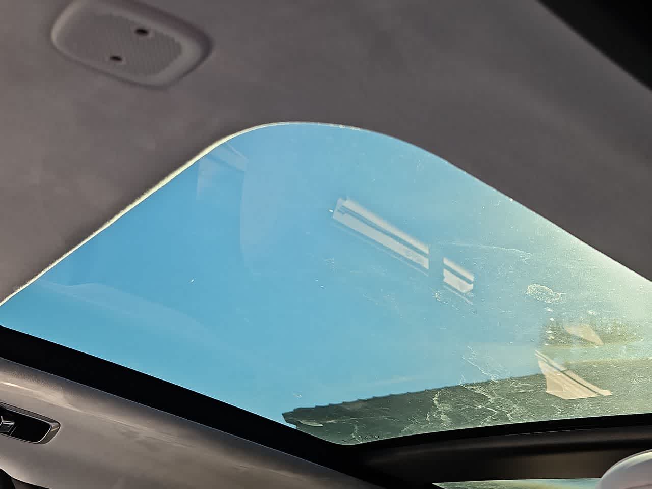 Thumbnail: 2025 Land Rover Range Rover Sport - 17