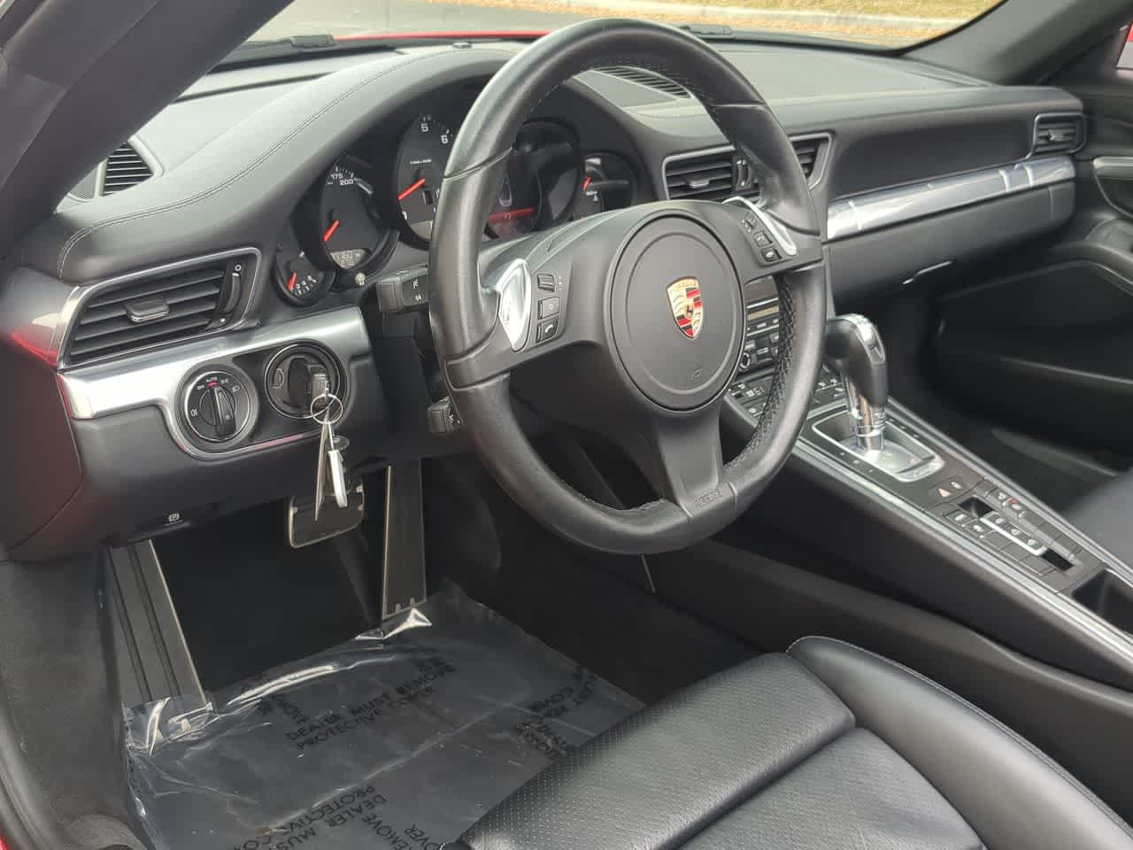 Thumbnail: 2013 Porsche 911 - 10