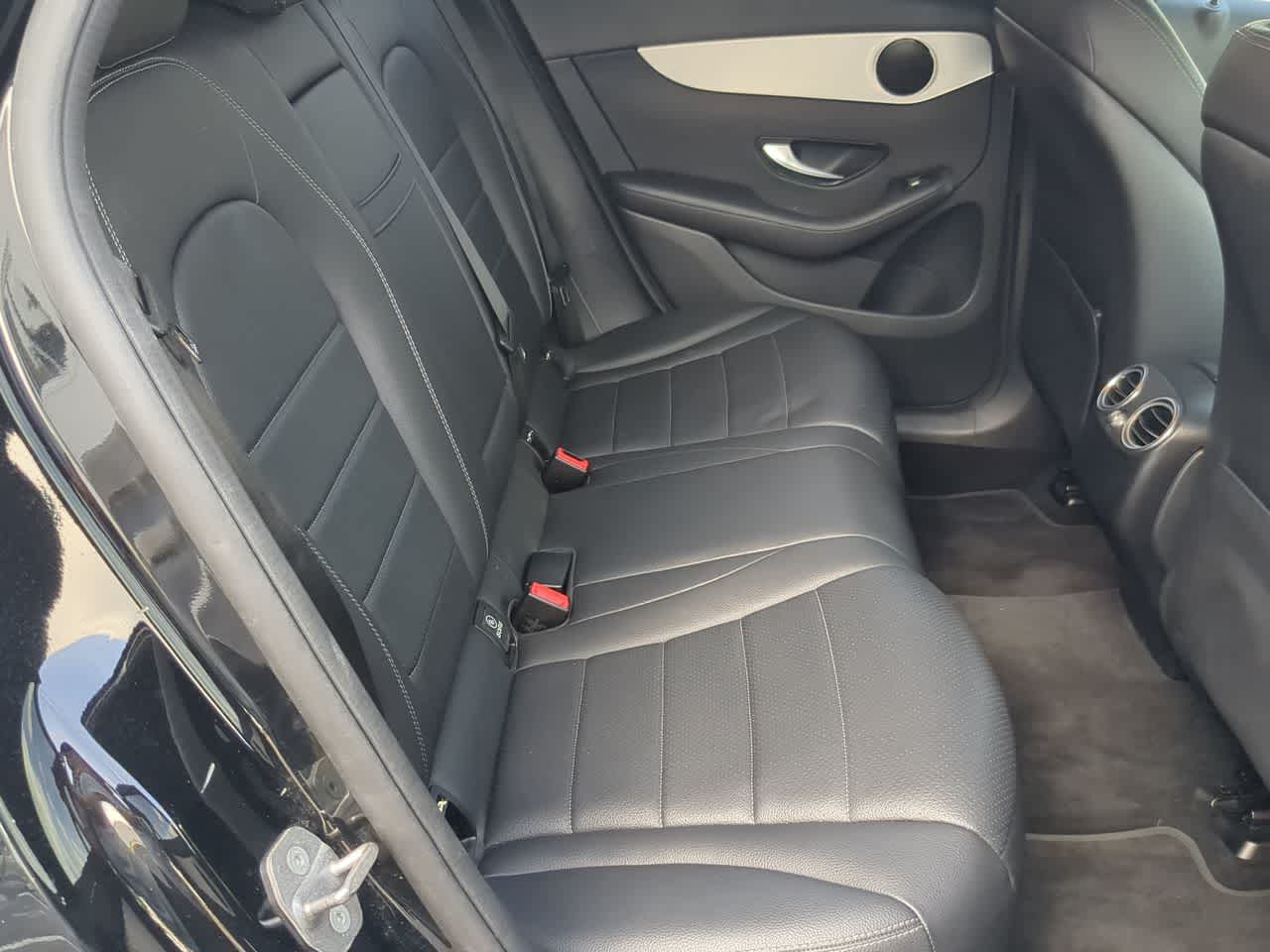 Thumbnail: 2020 Mercedes-Benz GLC - 21