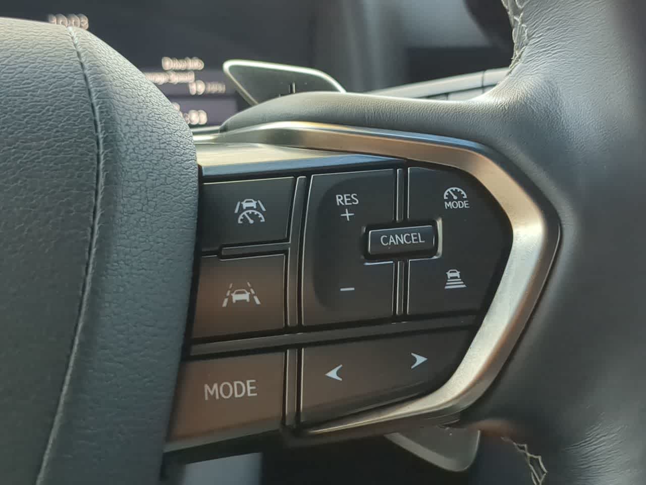 Thumbnail: 2025 Lexus LX - 27