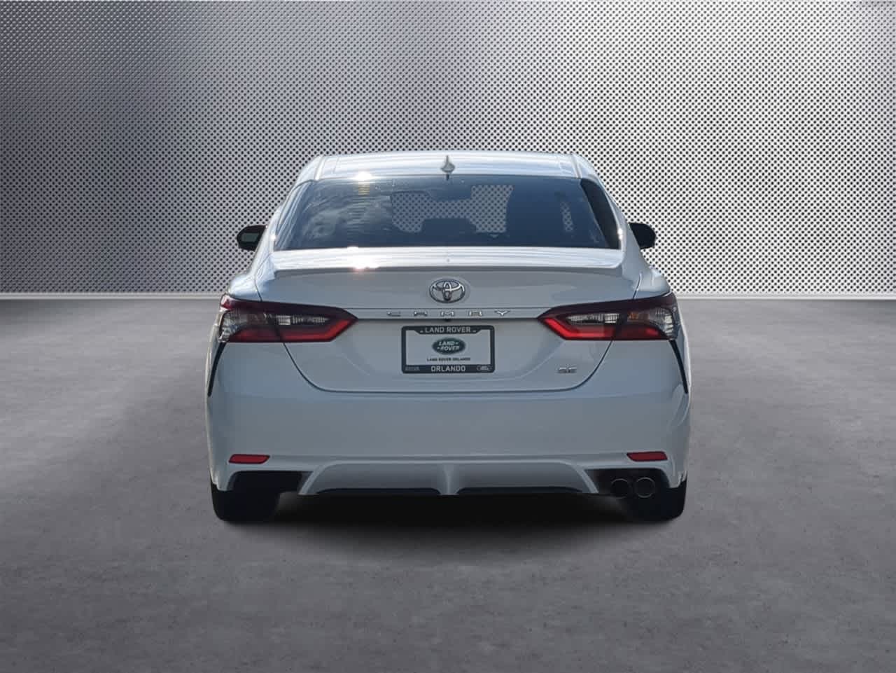 Thumbnail: 2022 Toyota Camry - 7