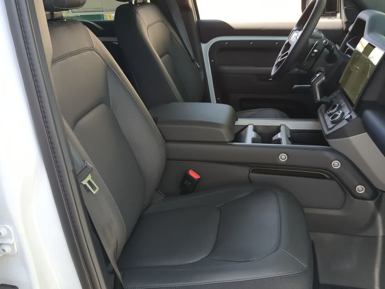 Thumbnail: 2026 Land Rover Defender - 24