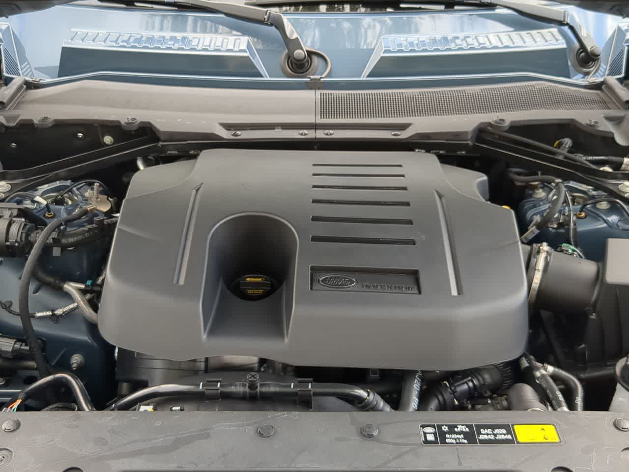 Thumbnail: 2025 Land Rover Defender - 15