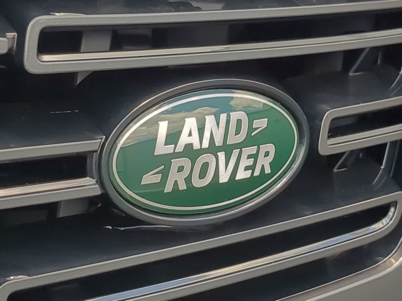 Thumbnail: 2025 Land Rover Range Rover - 11