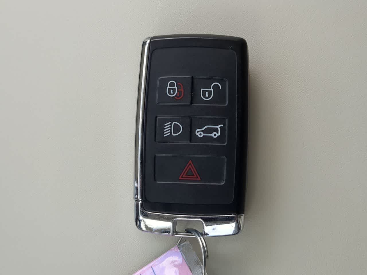 Thumbnail: 2024 Land Rover Range Rover - 36