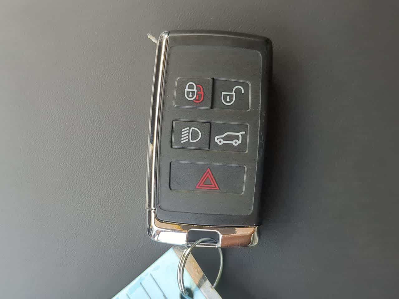 Thumbnail: 2026 Land Rover Range Rover - 38