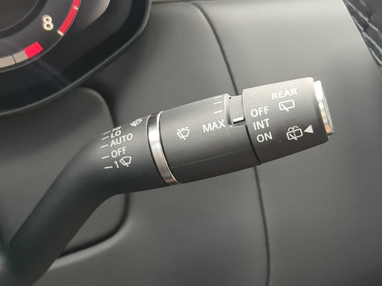 Thumbnail: 2025 Land Rover Range Rover - 28