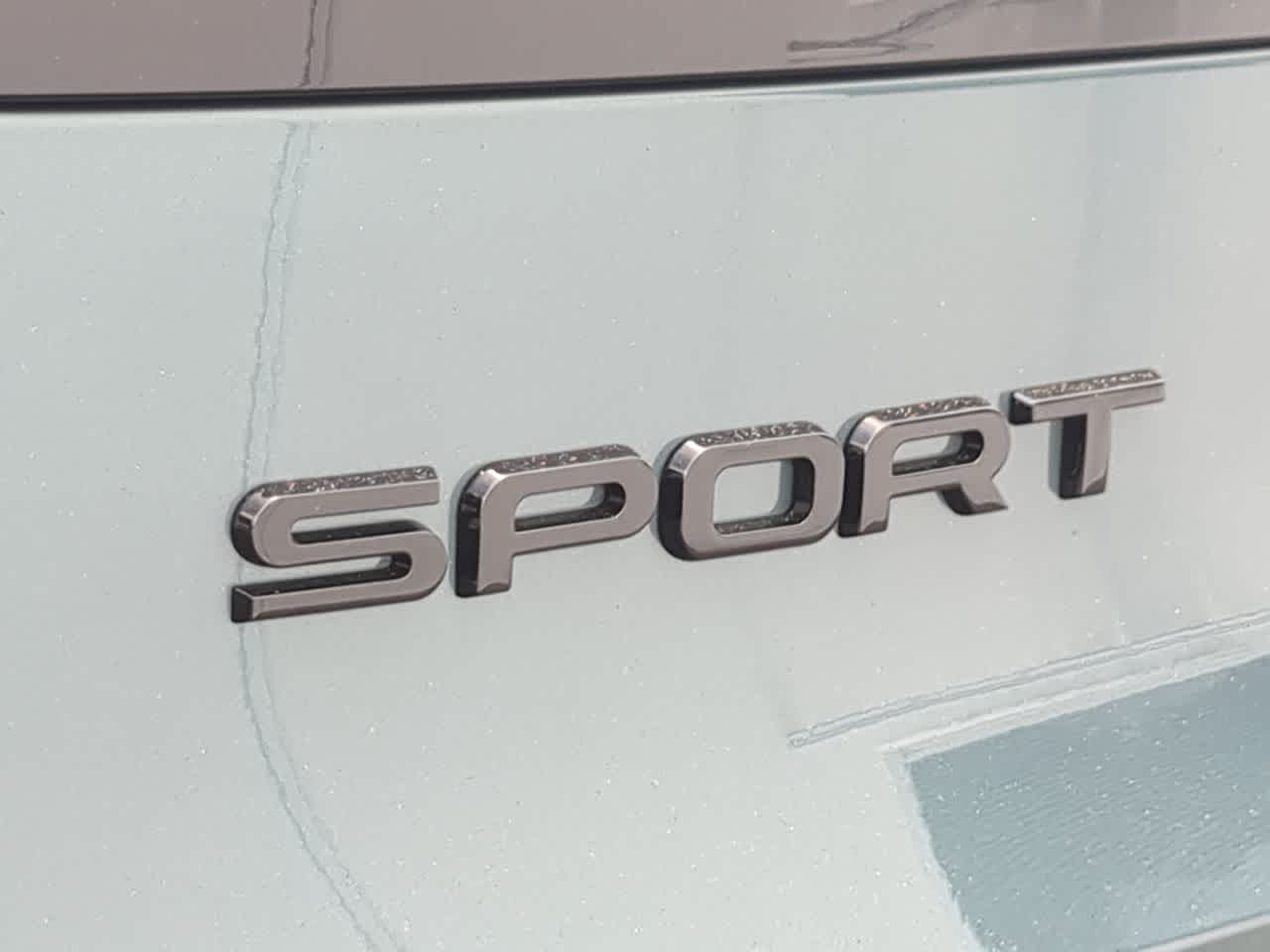 Thumbnail: 2026 Land Rover Range Rover Sport - 13