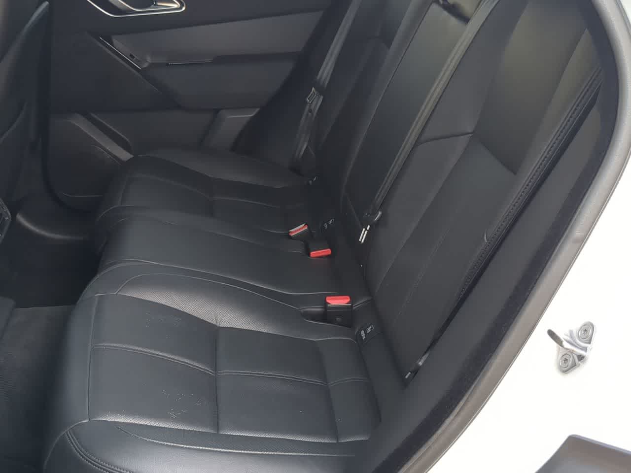 Thumbnail: 2025 Land Rover Range Rover Velar - 18