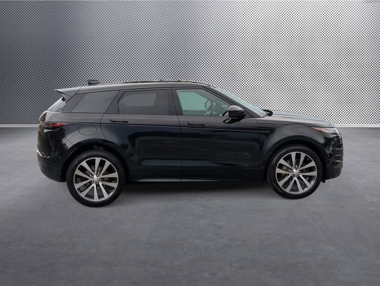 Thumbnail: 2026 Land Rover Range Rover Evoque - 9