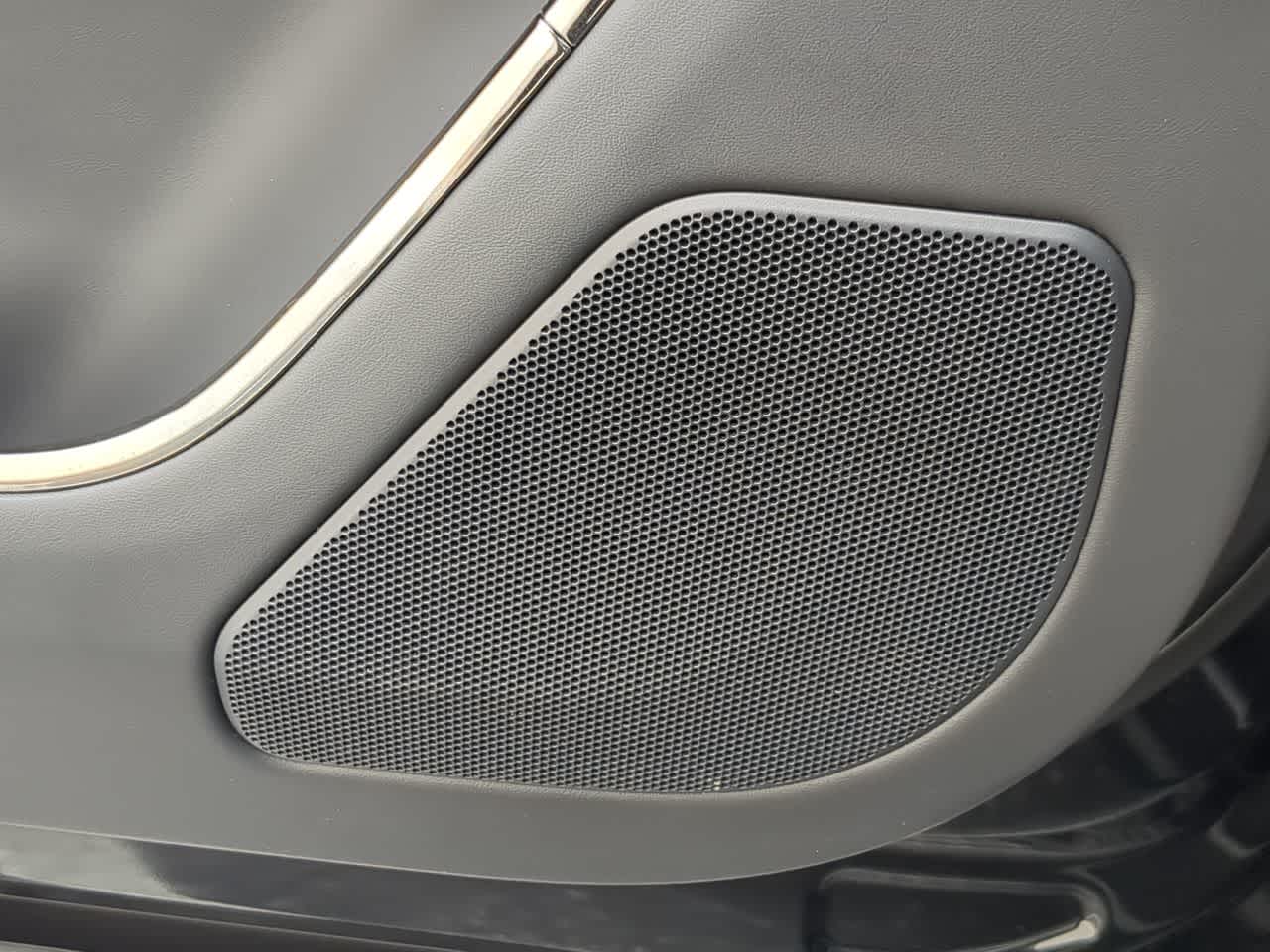 Thumbnail: 2024 Land Rover Range Rover Sport - 31