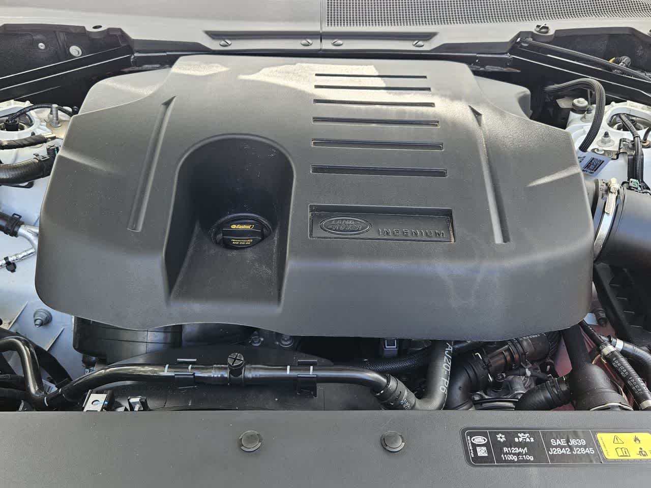 Thumbnail: 2023 Land Rover Defender - 15